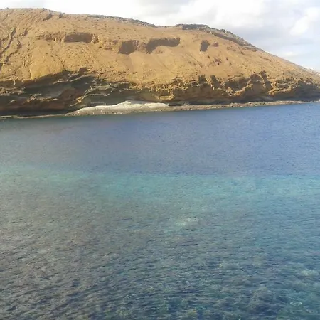 By Jonni Res. Chaparral * Costa Del Silencio