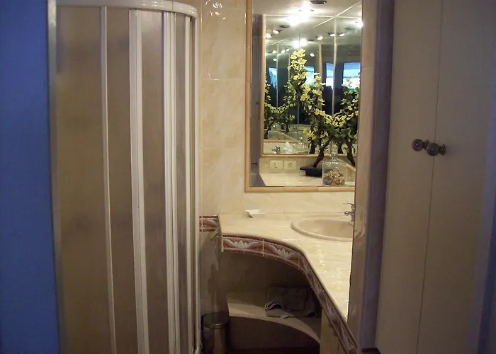 By Jonni Res. Chaparral *