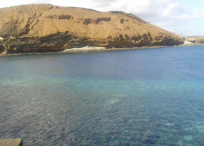 By Jonni Res. Chaparral * Costa del Silencio